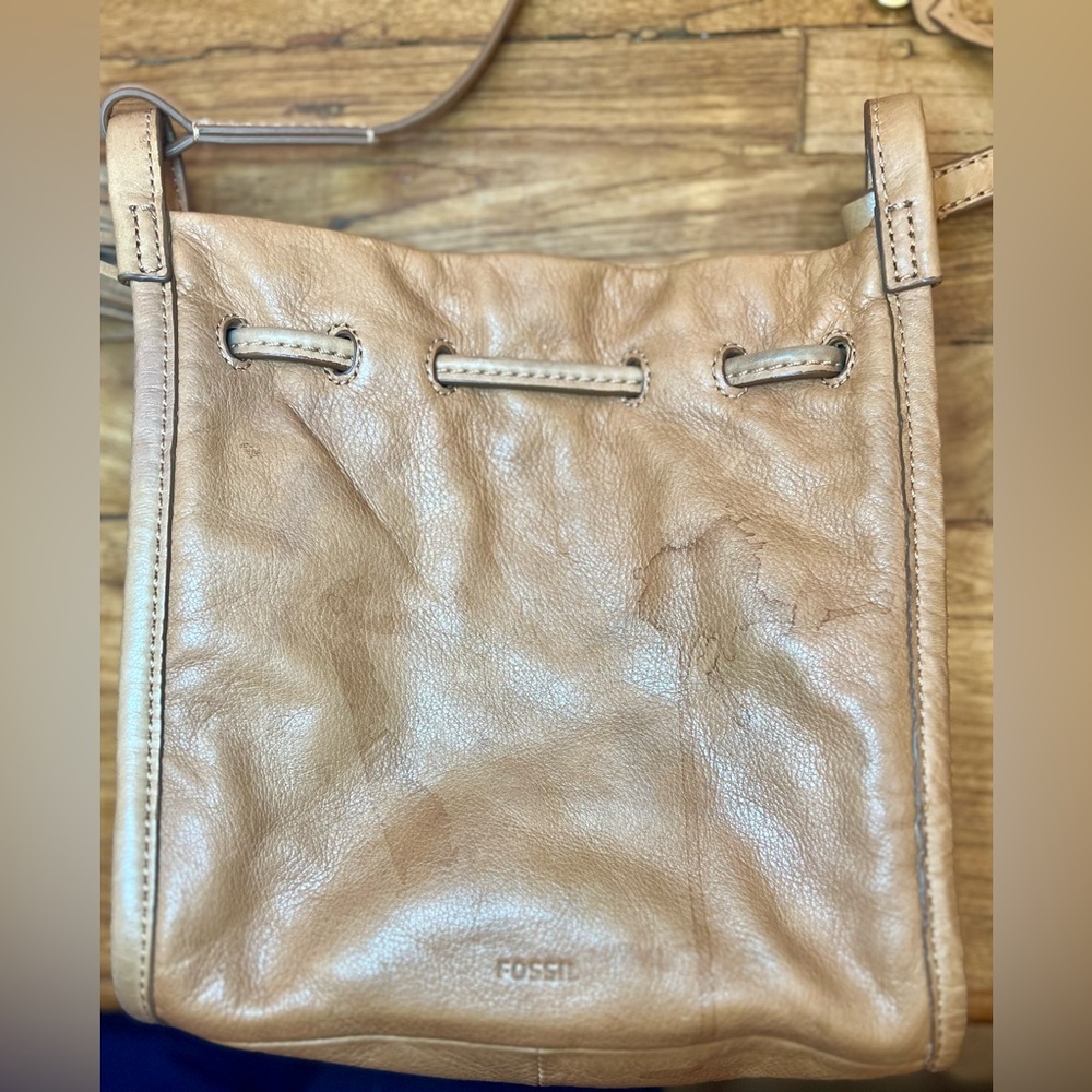 Fossil Crossbody - Picture 7 of 7